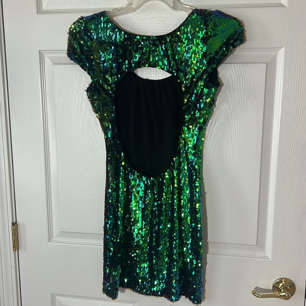 Dress The Population Zoe Sequin Minidress Mermaid Vibes Size L in Green/Blue - Picture 3 of 6